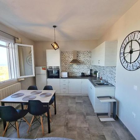 Labros Sea View Apartment Frinion Exterior photo