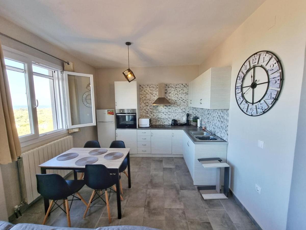 Labros Sea View Apartment Frinion Exterior photo